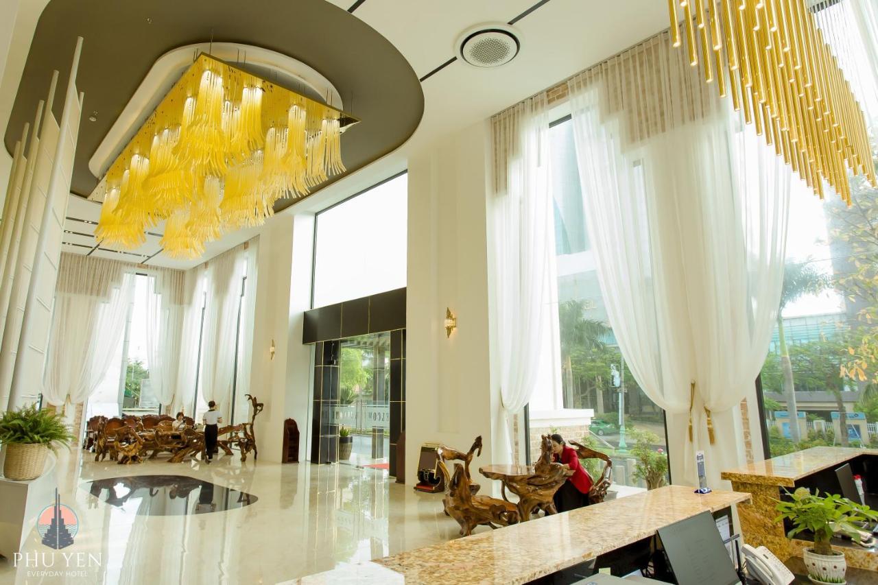 Phú Yên Everyday Hotel Tuy Hoa Extérieur photo